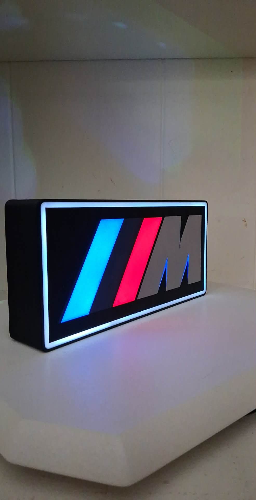 BWM Stripes LED light box – custom 3D printed – Lit Layer Creations